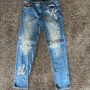 White House Black Market “The Boyfriend”